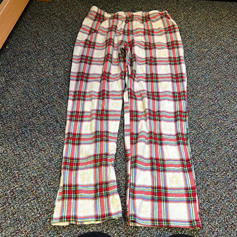 Ralph Lauren plaid fleece PJ pants. Size Medium.